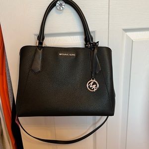 Michael Kors Kimberly satchel